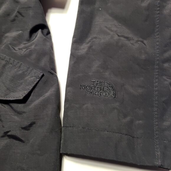 The North Face Black Hooded Belted Hyvent Jacket Women’s Size Small Black - Picture 6 of 10
